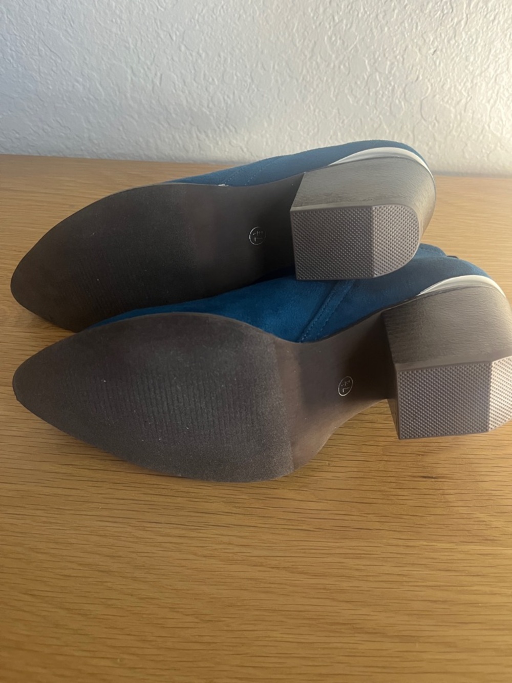 Journee Collection Navy Suede Cut-Out Ankle Booties - Picture 4 of 4
